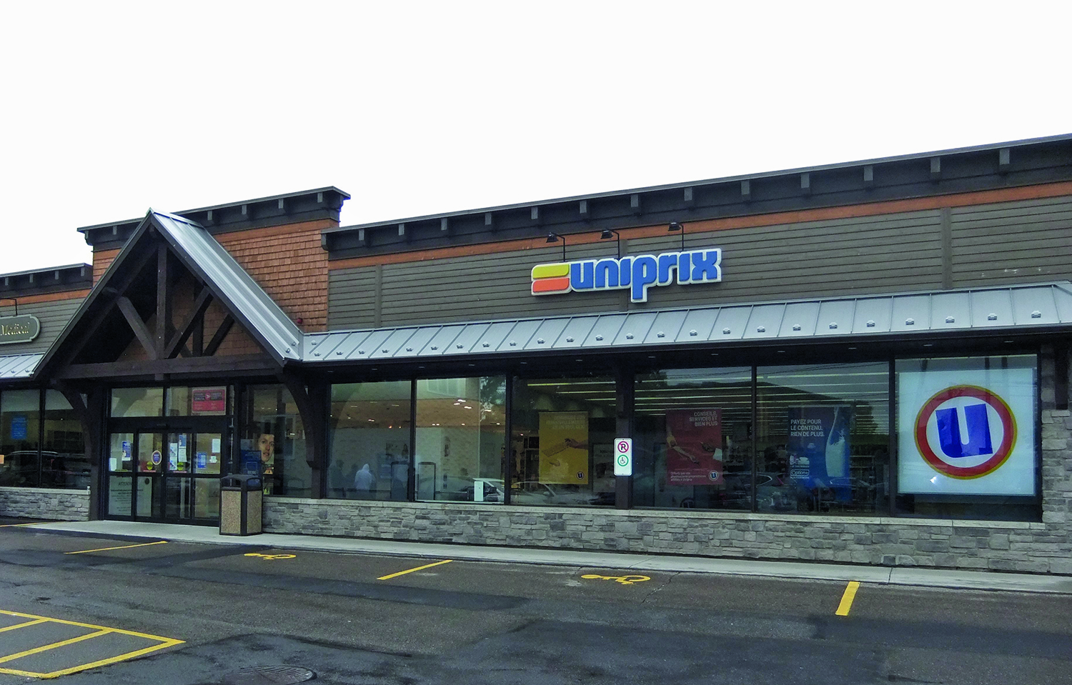 Uniprix MontTremblant « Comme une vraie famille » Les Jobins